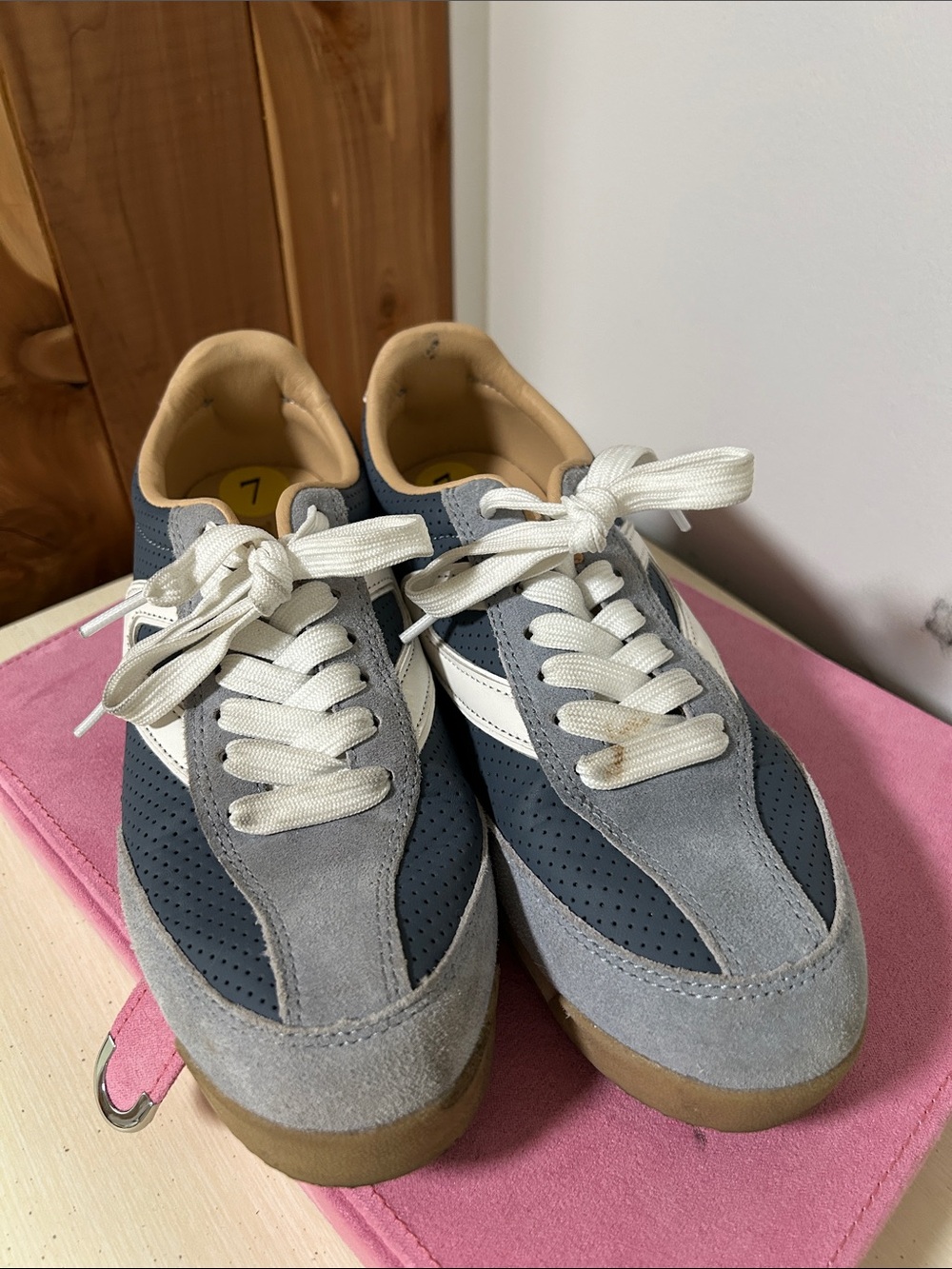 Tretorn Gray and Navy Suede Athletic Sneakers 7